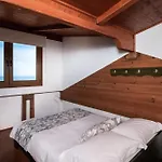 Aparthotel Sea View Village 4*