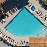 Sea View Village 4*