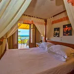 Aparthotel Sea View Village