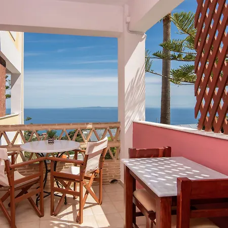 Aparthotel Sea View Village 4*