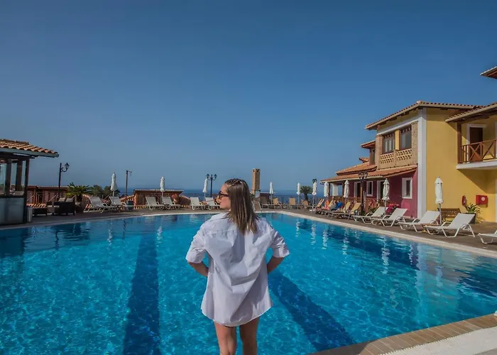 Sea View Village 4*