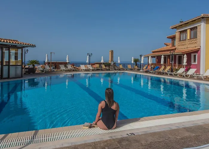 Sea View Village Apartmanhotel Vasilikí