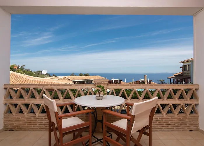 Sea View Village 4*