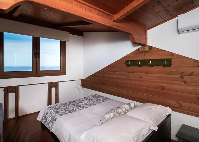 Apartmanhotel Sea View Village 4*