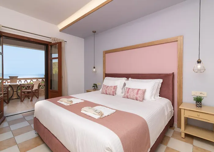 Sea View Village 4*