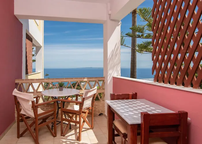 Sea View Village Apartmanhotel 4*