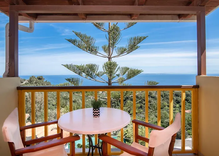 Sea View Village Apartmanhotel