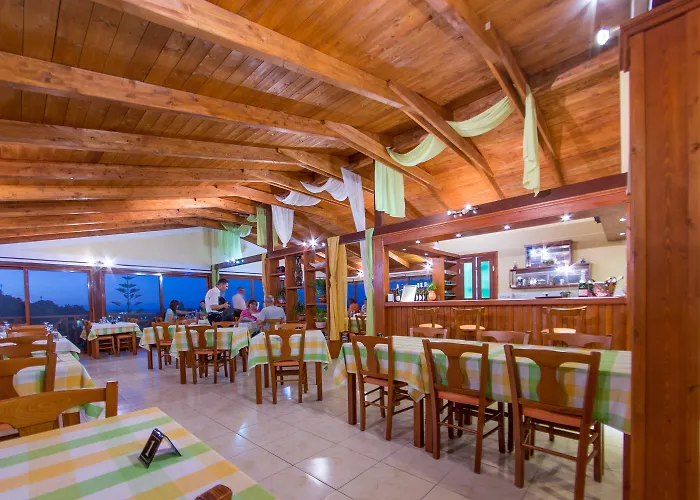 Sea View Village Apartmanhotel