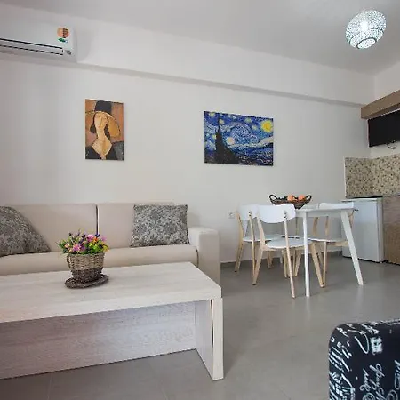 Sea View Village Aparthotel 4*