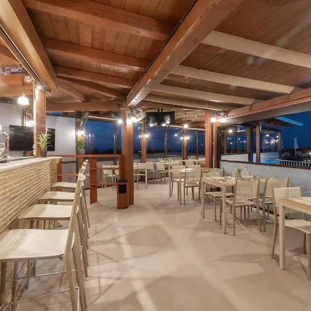 アパートホテル Sea View Village Vasilikí