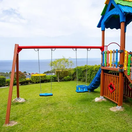 Sea View Village Aparthotel 4*