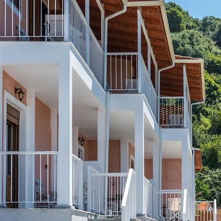 Sea View Village Aparthotel