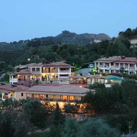 Sea View Village Aparthotel 4*